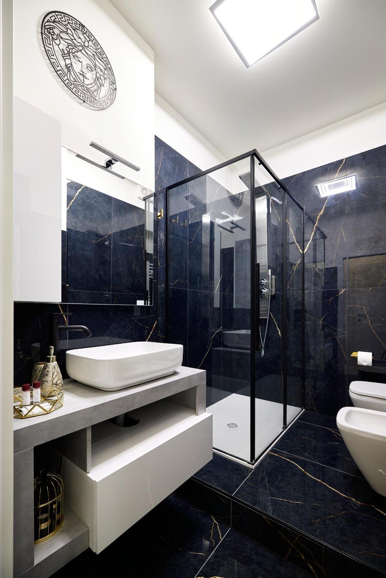 Italian Fashion Suite - Luxurious Marble City Center Milan Exterior photo