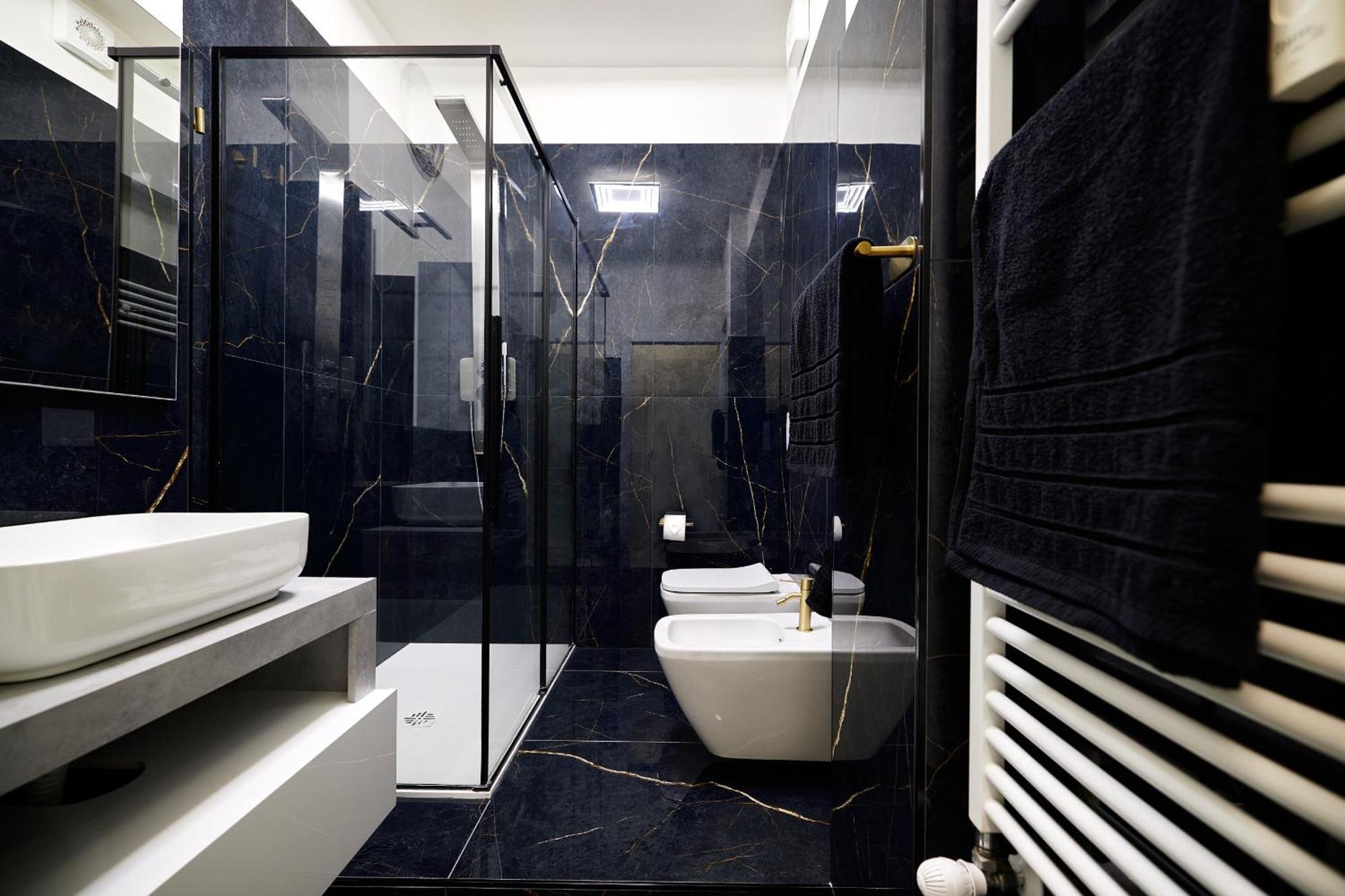 Italian Fashion Suite - Luxurious Marble City Center Milan Exterior photo